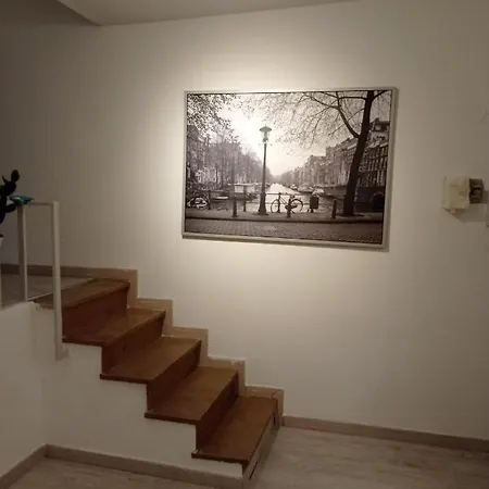 Ruiseñores Apartamento *